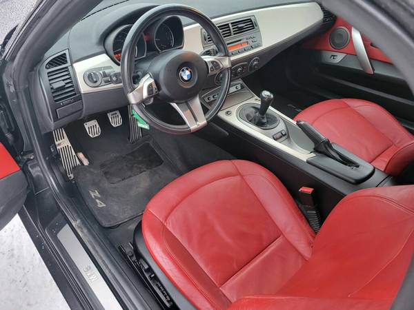 2004 BMW Z4 2 5L 5 Speed Convertible Babied! Only 33K Original for sale in PELHAM, MA – photo 9