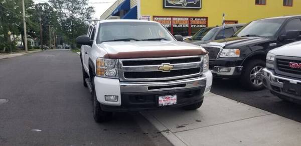 🚗* 2011 Chevrolet Silverado 1500 LT 4x4 4dr Extended Cab 6.5 ft. SB... for sale in Milford, CT – photo 5