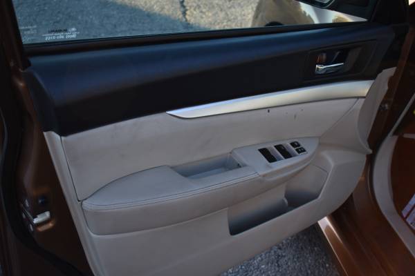 2011 Subaru Legacy 2 5I PRE - Great Condition - Fair Price - Best for sale in Lynchburg, VA – photo 21