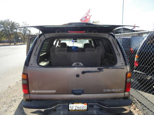 2003 CHEVROLET SUBURBAN - cars & trucks - by dealer - vehicle... for sale in Gridley, CA – photo 14