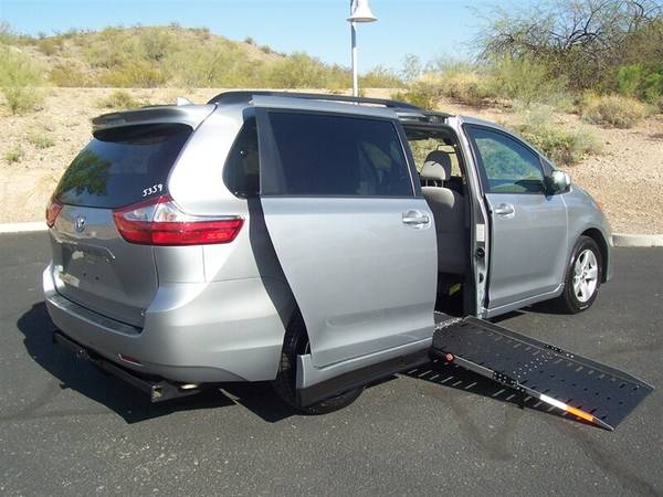 2018 Toyota Sienna LE Wheelchair Handicap Mobility Van - cars & for sale in Phoenix, AZ – photo 3
