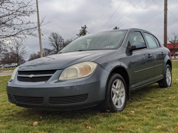 2005 Chevrolet Cobalt LS - PERFECT CARFAX! NO ACCIDENTS! CLEAN... for sale in Mason, MI – photo 5
