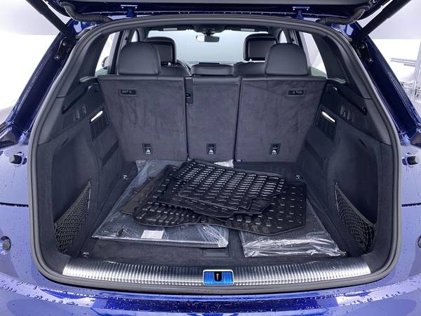 2018 Audi SQ5 Prestige Sport Utility 4D suv Blue - FINANCE ONLINE -... for sale in NEWARK, NY – photo 22