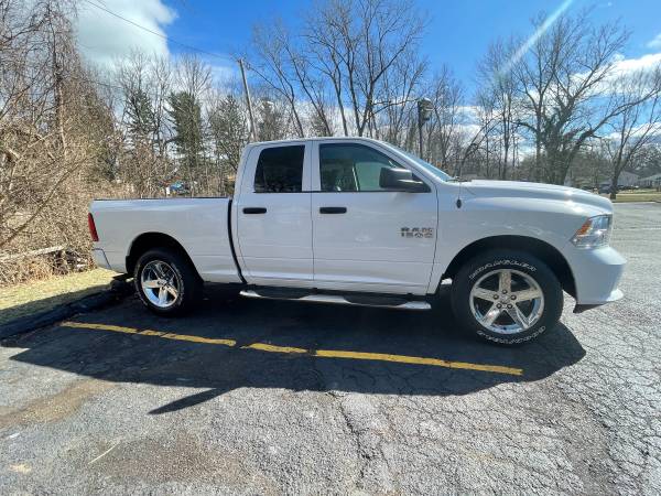 2017 RAM 1500 4x4 quad cab PRISTINE Low miles! - - by for sale in Rochester , NY – photo 2