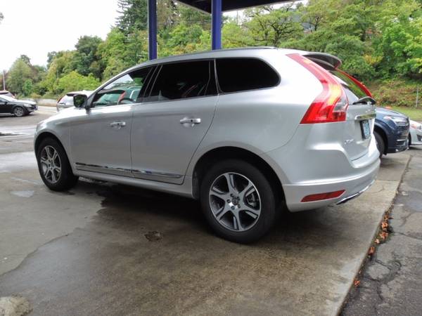 2014 Volvo XC60 T6 AWD Premier Plus Bright Silver, Charcoal Leather,... for sale in Portland, OR – photo 4