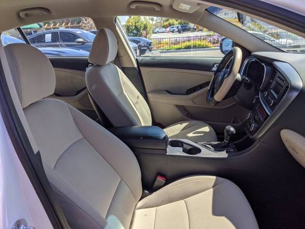 2016 Kia Optima Hybrid SKU: G5095829 Sedan - - by for sale in Torrance, CA – photo 17