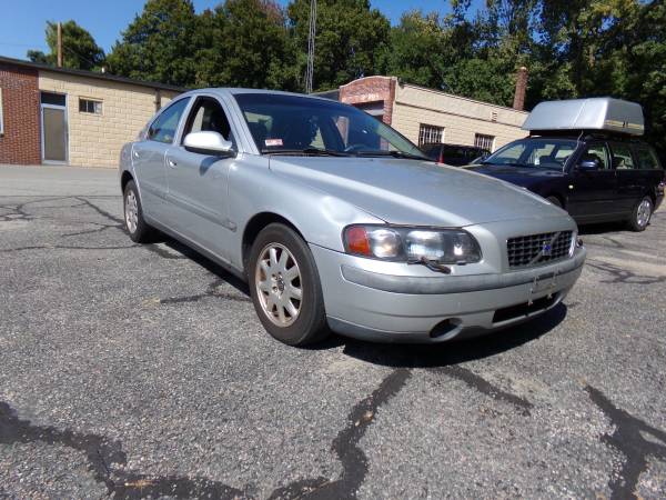 2002 VOLVO S-60...ONE FAMILY OWNER...VERY NICE ! - cars & trucks -... for sale in North Providence, RI – photo 2