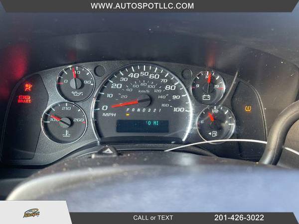 2008 Chevrolet Chevy Express 2500 Cargo Extended Van 3D for sale in Garfield, NY – photo 8