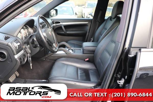 Black 2010 Porsche Cayenne TRIM 85, 672 miles - North Jersey - cars for sale in East Rutherford, NJ – photo 16