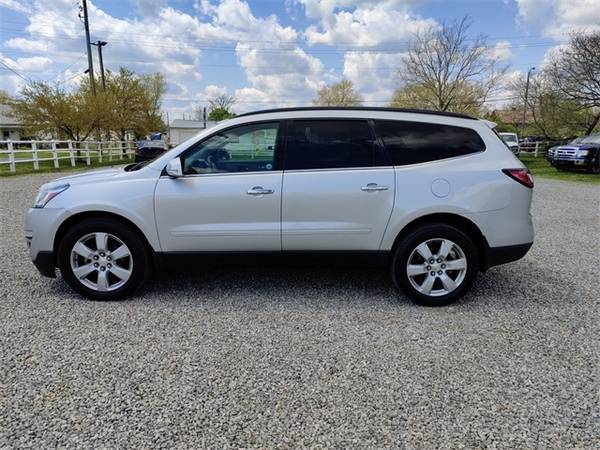 2016 Chevrolet Traverse LT - - by dealer - vehicle for sale in Chillicothe, OH – photo 8