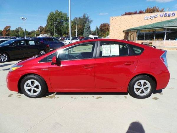 2014 Toyota Prius hatchback Two - Toyota Barcelona Red for sale in St Clair Shrs, MI – photo 5