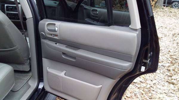 2003 Dodge Durango 4x4 - cars & trucks - by owner - vehicle... for sale in Mabelvale, AR – photo 10