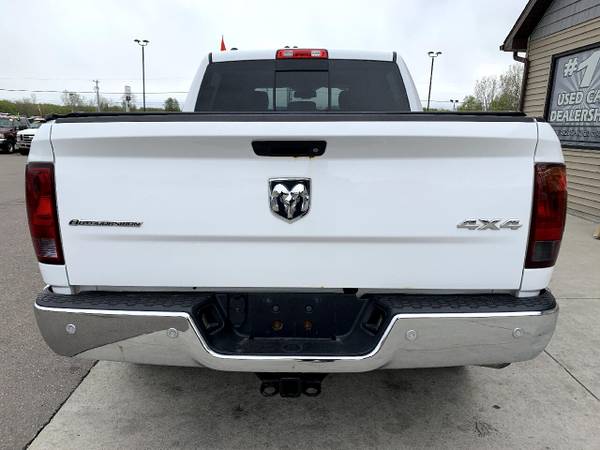 2014 RAM 1500 4WD Crew Cab 140 5 Outdoorsman - - by for sale in Chesaning, MI – photo 21