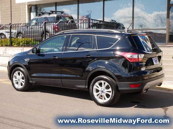 2018 Ford Escape Se - - by dealer - vehicle automotive for sale in Roseville, MN – photo 8