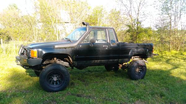 1984 Toyota Pickup Standard (Price Negotiable) - - by for sale in Seneca, MO – photo 3