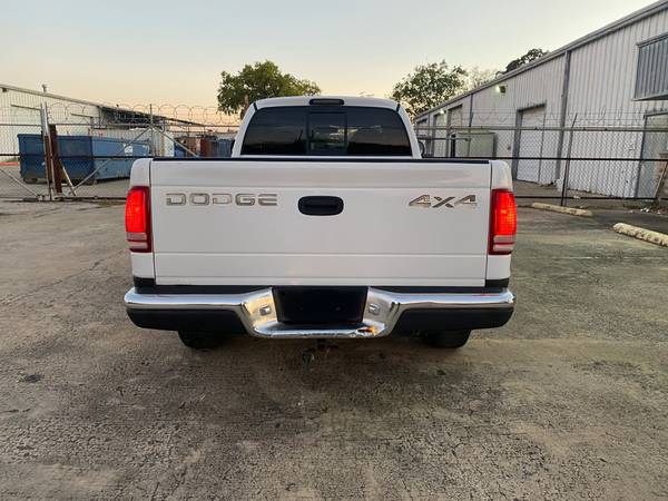 98 dodge dakota v6 4x4 runs strong - cars & trucks - by dealer -... for sale in Dallas, TX – photo 4