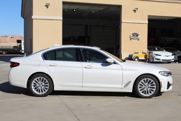 2021 bmw 540i loaded 1500 mi may trade was $64400 new now $59995 -... for sale in Peoria, AZ – photo 6