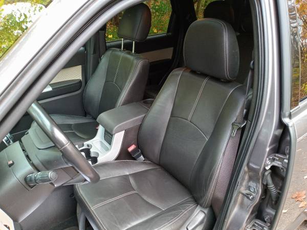2010 Mercury Mariner (ONLY 100K MILES) - cars & trucks - by dealer -... for sale in Warsaw, IN – photo 7
