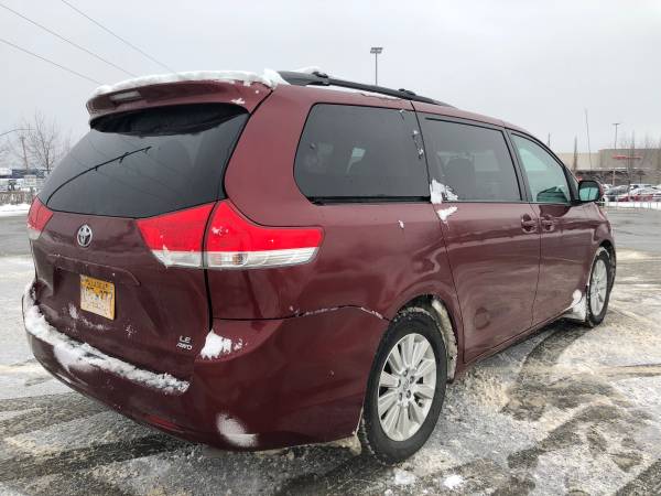 2013 Toyota Sienna LE AWD for sale in Anchorage, AK – photo 4
