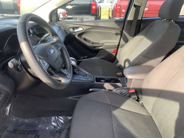 2015 FORD FOCUS SE - cars & trucks - by dealer - vehicle automotive... for sale in Chenoa, IL – photo 16