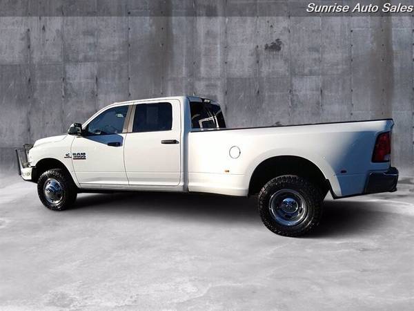 2014 Ram 3500 Diesel 4x4 4WD Dodge SLT Truck - cars & trucks - by... for sale in Milwaukie, CA – photo 3