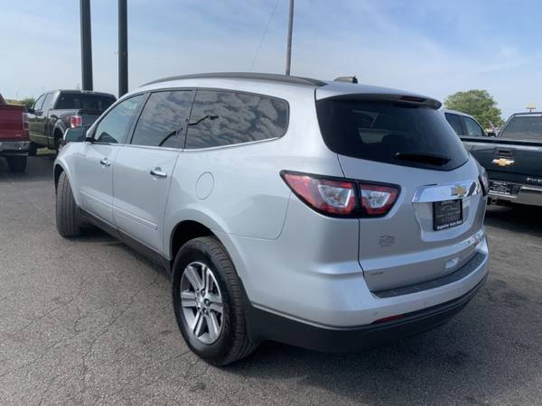 2016 CHEVROLET TRAVERSE LT - cars & trucks - by dealer - vehicle... for sale in Chenoa, IL – photo 6