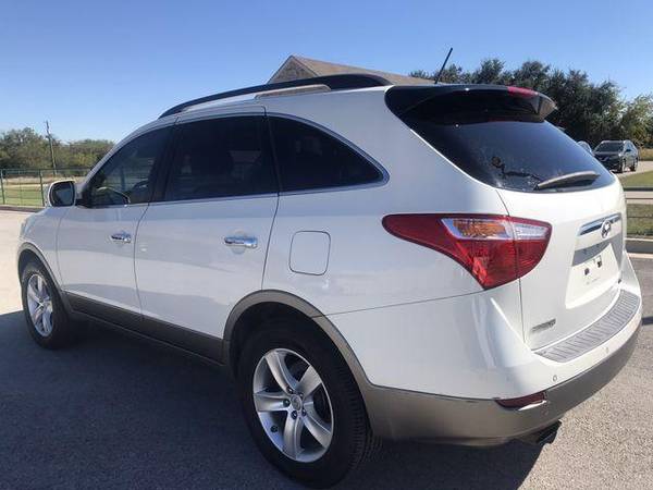 2011 Hyundai Veracruz Limited Sport Utility 4D - cars & trucks - by... for sale in Weatherford, TX – photo 4