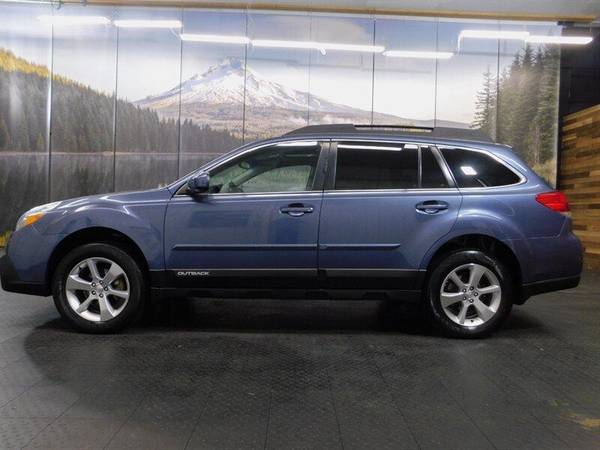 2013 Subaru Outback 2 5i Limited Wagon/Leather/68, 000 MILES AWD for sale in Gladstone, OR – photo 3