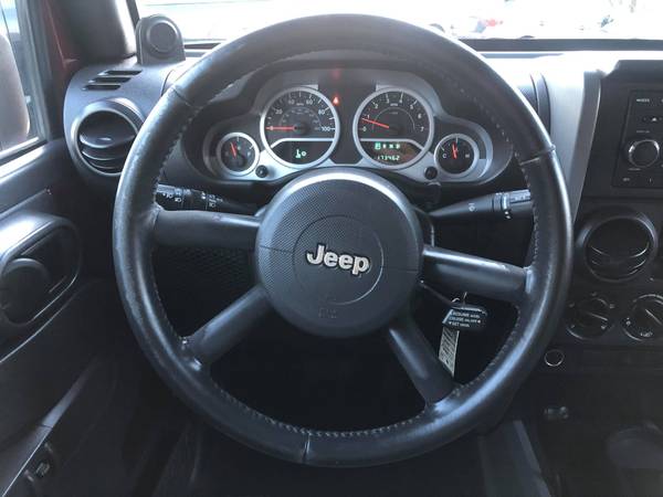 07 Jeep Wrangler Sahara UNLIMITED 4WD AUTO! 5YR/100K WARRANTY... for sale in Methuen, NH – photo 12