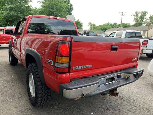 2006 GMC Sierra Crew Cab 4WD Z71 Package Guaranteed Approval !! for sale in Plainville, CT – photo 5