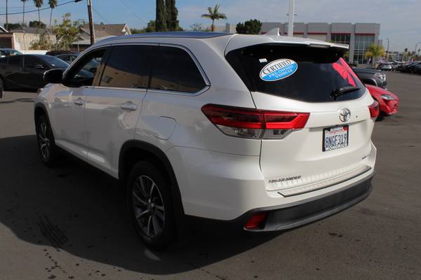 Certified Pre-Owned 2019 Toyota Highlander XLE SUV at WONDRIES for sale in ALHAMBRA, CA – photo 15