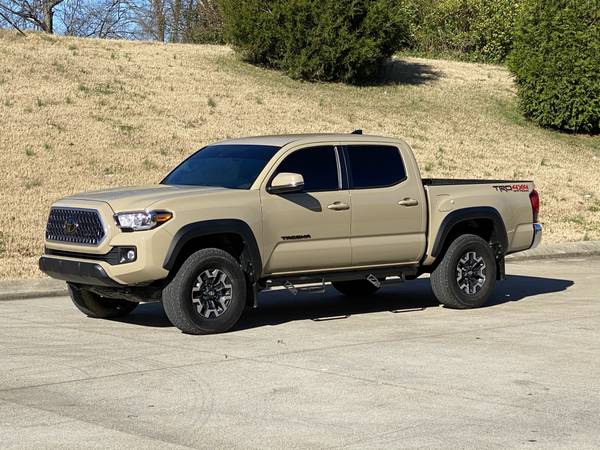 2019 Toyota Tacoma TRD Off Road 4x4 1-Owner Carfax Certified - cars... for sale in Franklin, KY – photo 16