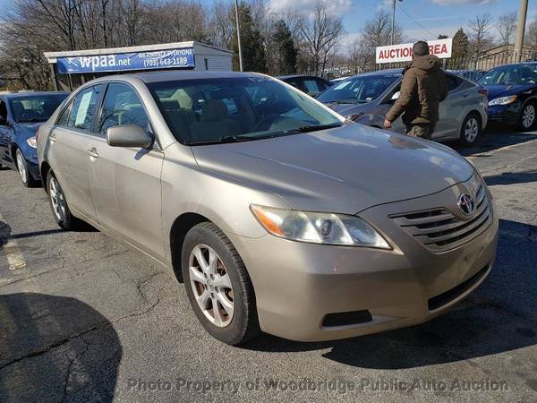 2007 Toyota Camry Gold - - by dealer - vehicle for sale in Woodbridge, District Of Columbia – photo 2