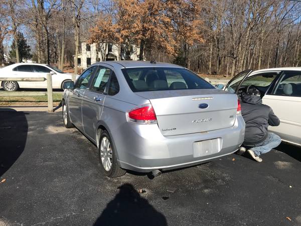2011 Ford Focus - cars & trucks - by dealer - vehicle automotive sale for sale in Springfield, IL – photo 2