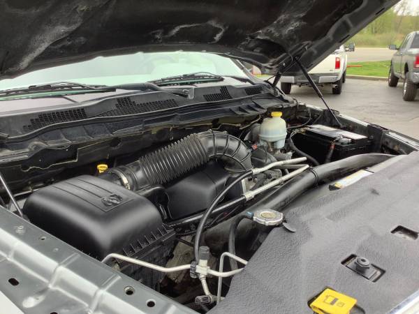 Tough! 2010 Dodge Ram 1500 SLT! 4x4! Crew Cab! Reliable! - cars & for sale in Ortonville, MI – photo 23