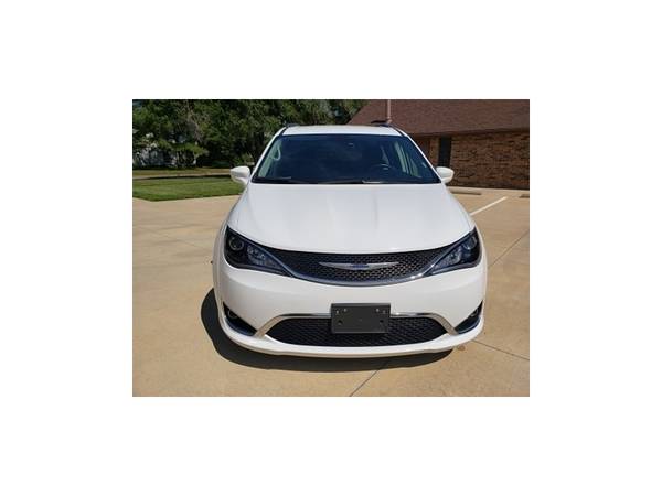 2018 Chrysler Pacifica Touring L 45k Wheelchair Mobility Handicap... for sale in Wichita, KS – photo 10