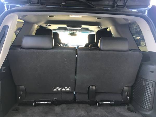 2012 CADILLAC ESCALADE LUXURY EDITION--78,000 MILES--CLEAN TITLE!! for sale in Modesto, CA – photo 9