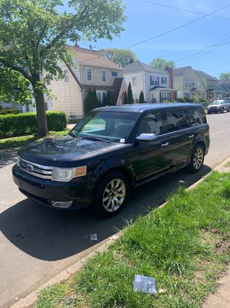 2009 Ford Flex Limited for sale in West Haven, CT – photo 2