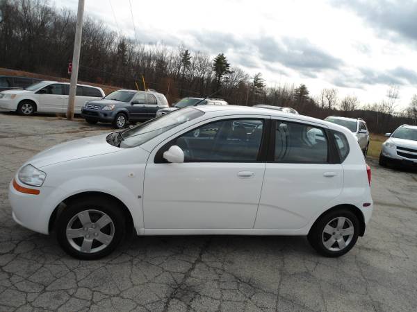 Chevrolet Aveo Gas Saving 5 Speed Manual 90K ***1 Year Warranty*** -... for sale in Hampstead, NH – photo 9