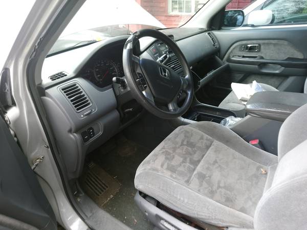 2003 awd Honda pilot, 237000 mile, needs transmission FIRM PRICE for sale in CORTLANDT MANOR, NY – photo 17