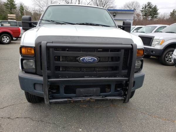 2008 Ford F250 Super duty 4WD - Only 60K miles - - by for sale in West Bridgewater, MA – photo 3