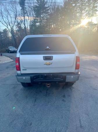 2011 Chevrolet Silverado 1500 Extended Cab - Financing Available! -... for sale in Londonderry, NH – photo 8