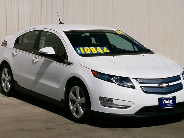 2014 Chevrolet Volt-Remote Start! New 120V Charger! Very Nice! -... for sale in Silvis, IA – photo 4