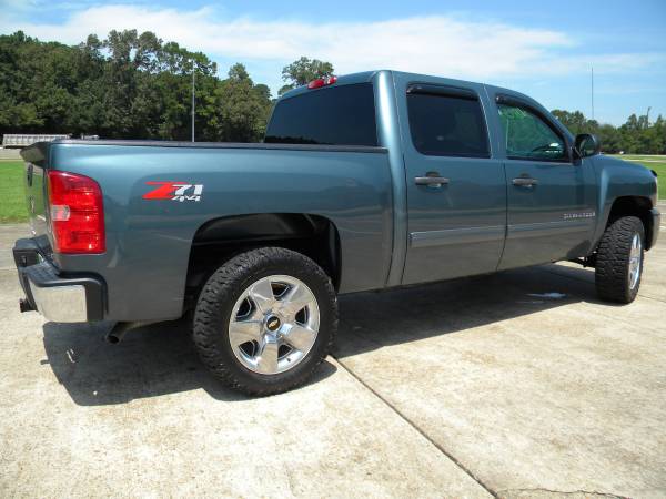 2009 CHEVROLET Z71 4X4 CREW CAB CARFAX AND WARRANTY!! for sale in Byram, MS – photo 3