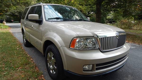 2006 Lincoln Navigator for sale in HARRISBURG, PA – photo 2