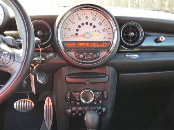 2011 MINI Hardtop Cooper S Hatchback 2D hatchback White - FINANCE -... for sale in Seffner, FL – photo 18