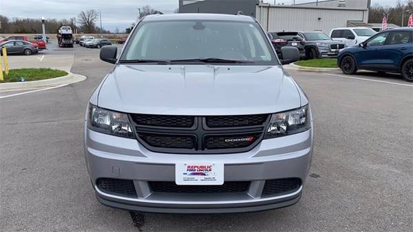 2020 Dodge Journey SE Value suv Silver - - by dealer for sale in Republic, MO – photo 2