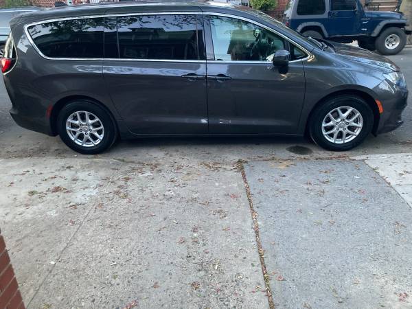2018 Chrysler Pacifica Touring for sale in Brooklyn, NY – photo 7