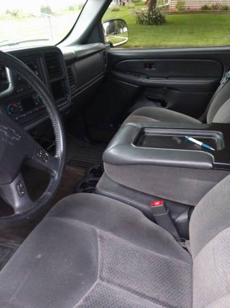 2005 Chevy Silverado 1500 LT (134k) for sale in Waupun, WI – photo 2