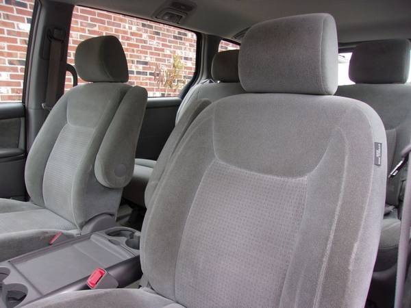 2008 Toyota Sienna CE, 178k Miles, Auto, Green/Grey, Power Options! for sale in Franklin, VT – photo 9